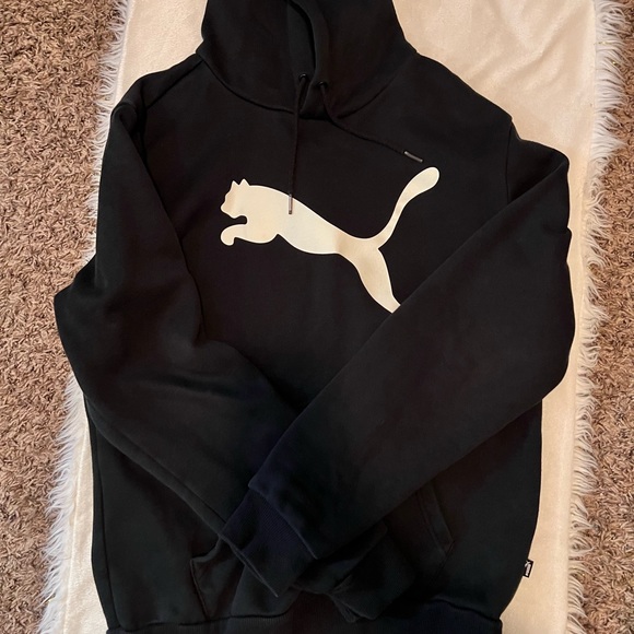 puma hoodie - Picture 3 of 3